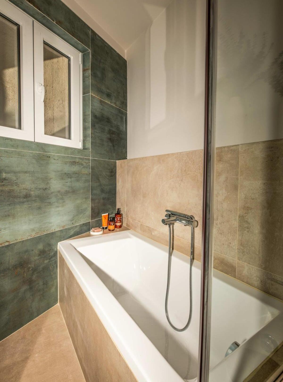 Touching Acropolis - Quiet & Elegant 1-bdr