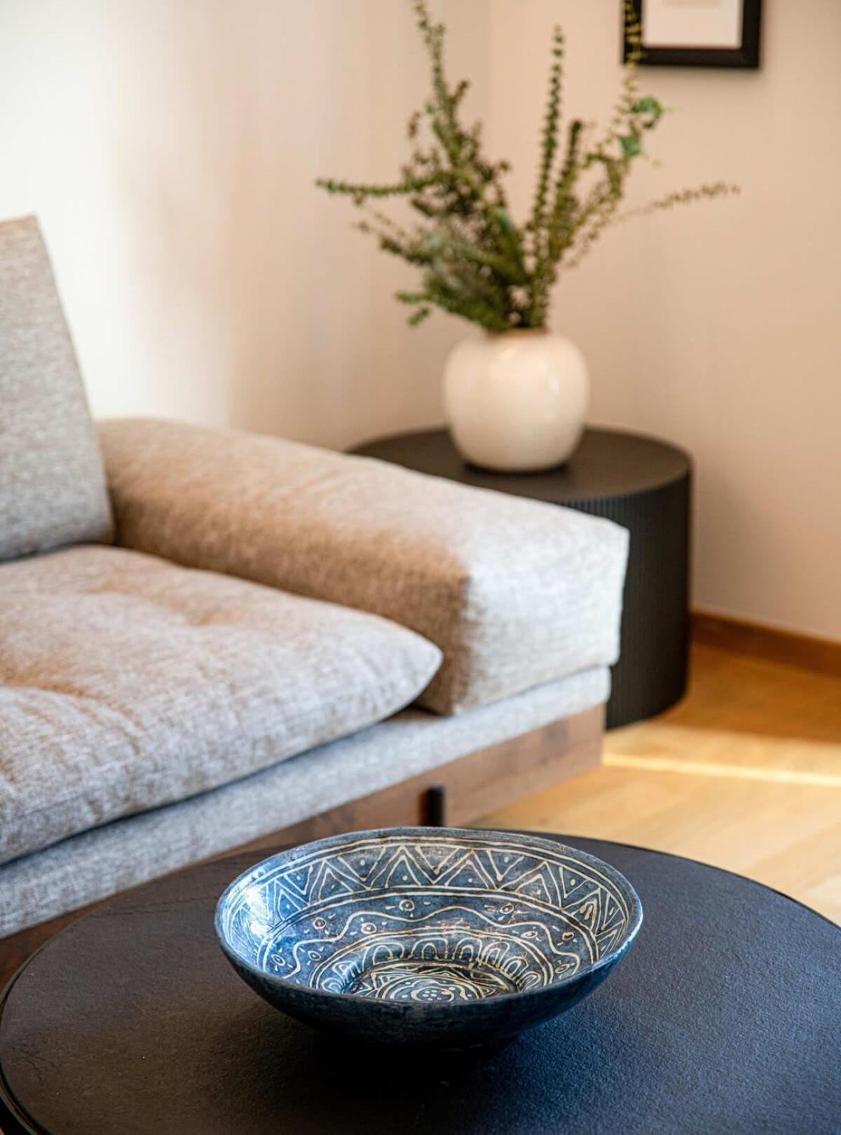 Touching Acropolis - Quiet & Elegant 1-bdr Apartment Athens
