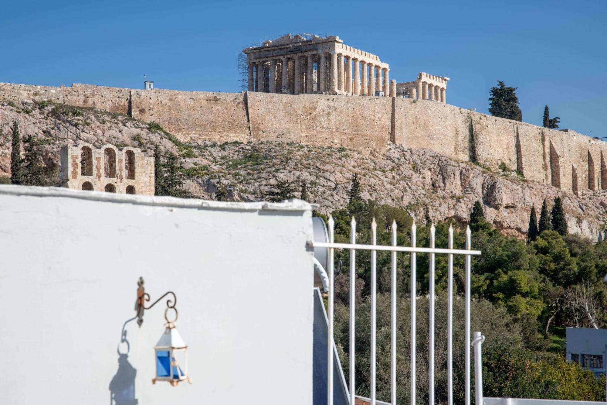Touching Acropolis - Quiet & Elegant 1-bdr Apartment Athens