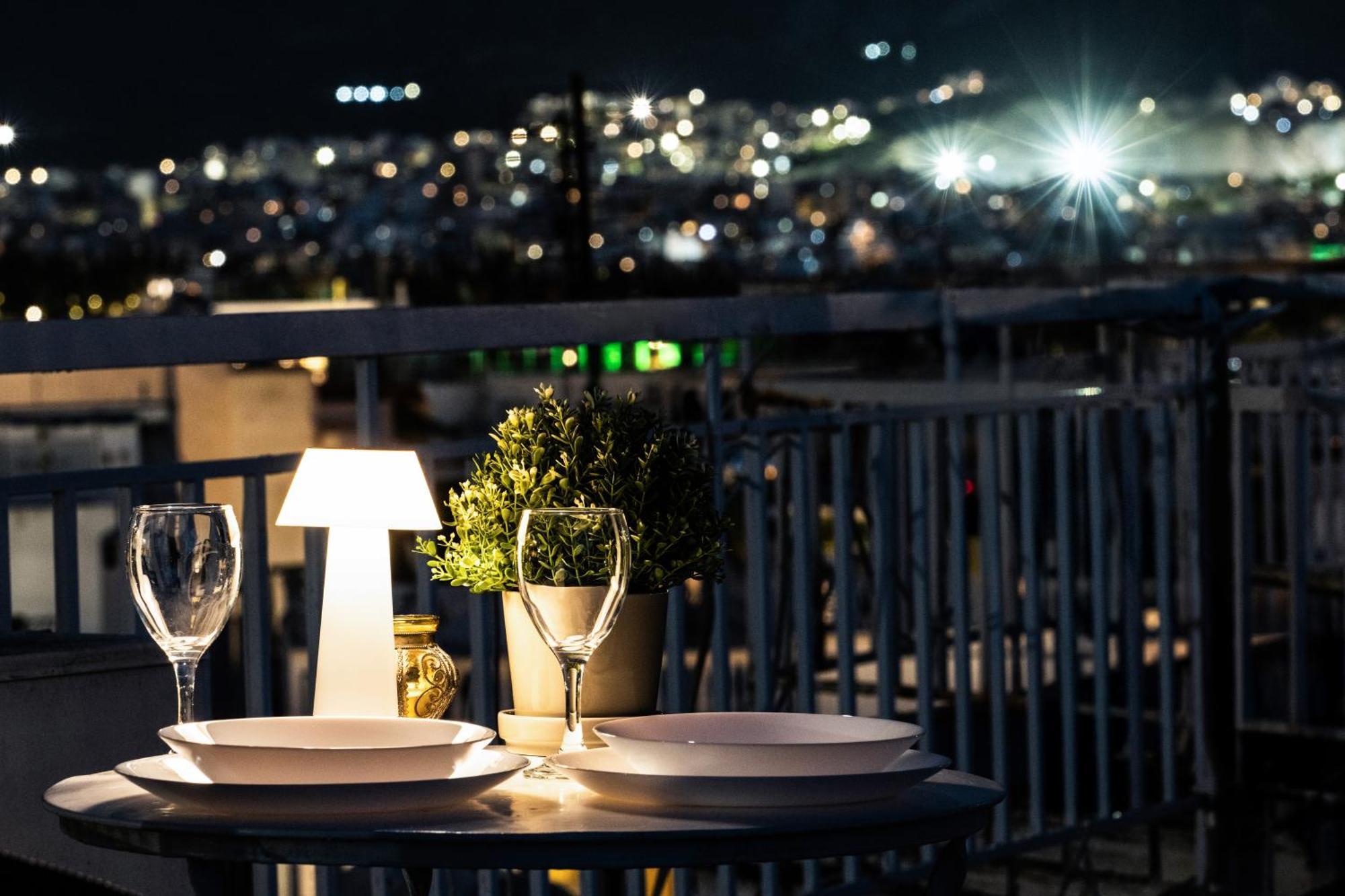 Apartment Touching Acropolis - Quiet & Elegant 1-bdr *